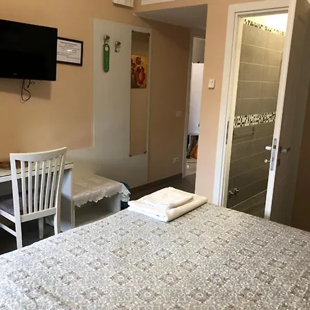 Oda ve Kahvaltı Trastevere In Bed Roma
